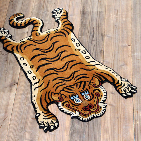 tibetan-tiger-rug_DTTR-01_S_image_04-2