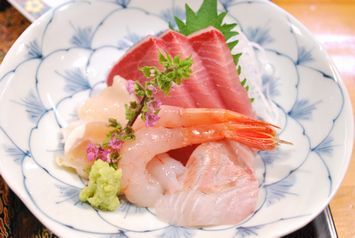 佐渡の寒ブリ入りのお造り
