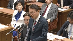 長妻昭氏