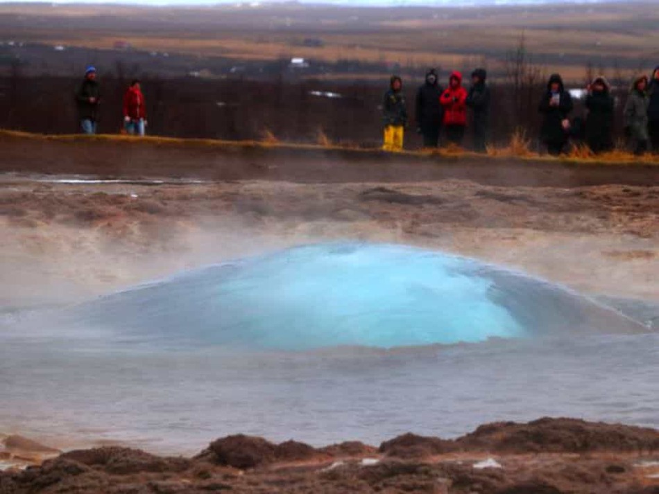 ストロックル間欠泉