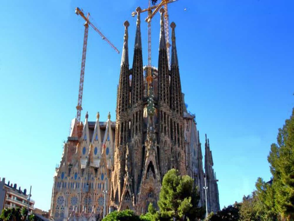 サグラダファミリア