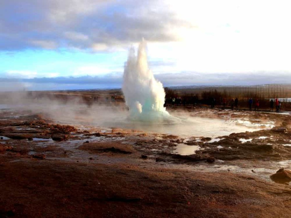 ストロックル間欠泉