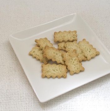 クラッキーです 米粉のケーキ ほっこり亭 たねのおやつ の植物仕立ての米粉のおやつ クラッキーです 米粉のケーキ ほっこり亭 たねのおやつ の植物仕立ての米粉のおやつ