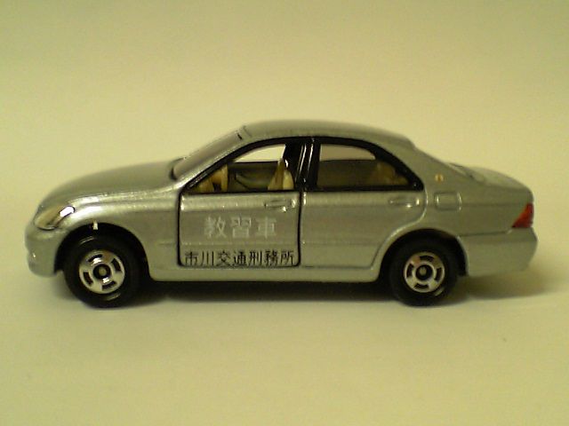 刑務所のトミカ : おもちゃ雑記帖【静岡版】