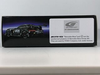 ブラックボディに白文字は目立つ レオン ピラミッド AMG : おもちゃ
