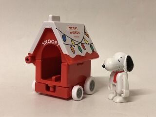 激レア スヌーピーミュージアム   クリスマス ミニカー スヌーピー トミカ スヌーピーミュージアム限定トミカ