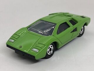 盛り上がらぬままラスト 歴代名車カウンタック : おもちゃ雑記帖