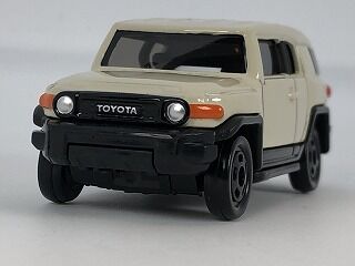 この色はよく見る！ ベージュのFJクルーザー : おもちゃ雑記帖【静岡版】