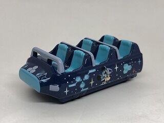 もうすぐ終了？ でもトミカは初登場のスペースマウンテン : おもちゃ