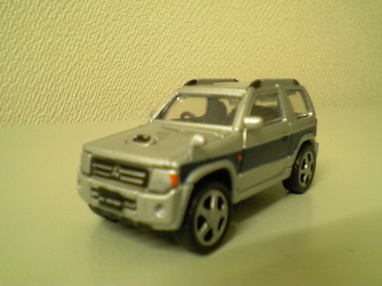 パジェロミニ えっ！プルバックじゃないの？ : おもちゃ雑記帖【静岡版】