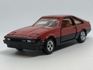 実車の純正カラーが次々と・・・トミカくじのセリカXX