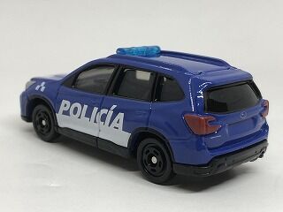 誰も買いに来ない？ イオンのスペイン警察フォレスター