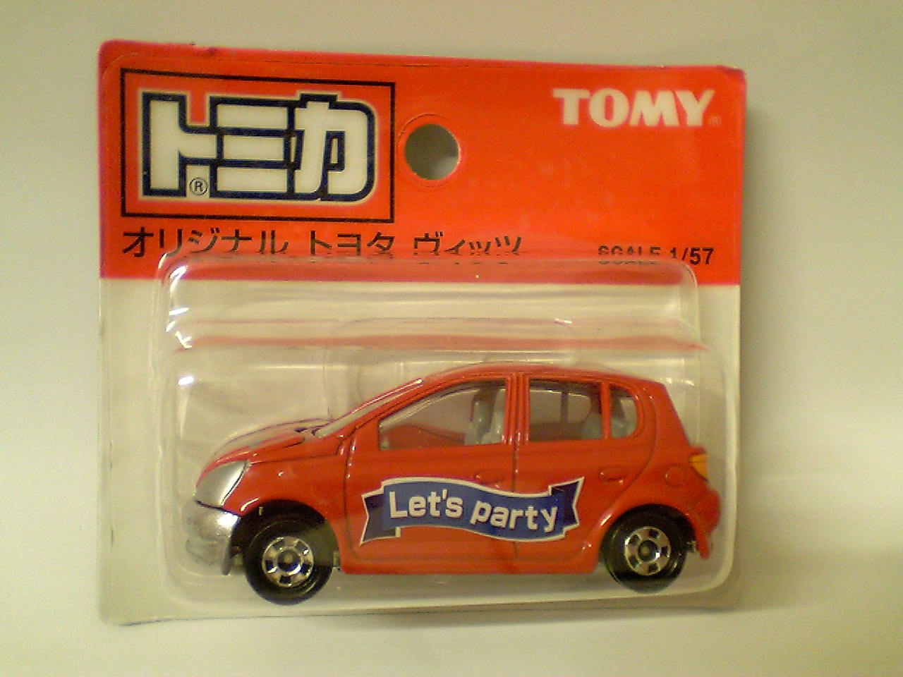 トミカバッグ付属 トヨタヴィッツ : おもちゃ雑記帖【静岡版】