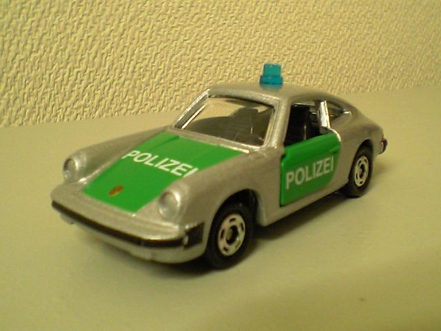 ポルシェ パトロールカー/レトロ玩具 ポルシェ911 パトカー : おもちゃ雑記帖【静岡版】