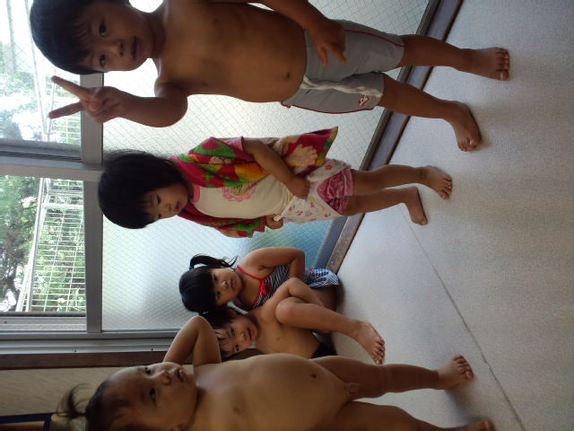 srpen rajce.idnes deti 幼稚園 保育園 プール 全裸 まだまだ暑い日… : 那珂川保育園どんぐりクラブ
