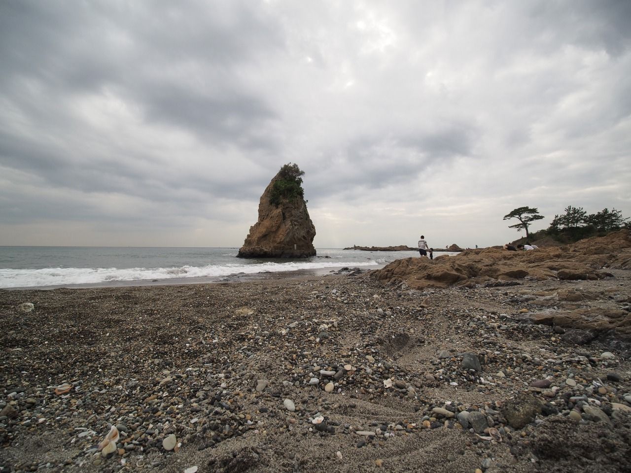 Laowa7 5mmによる立石 秋谷海岸 19 09 23 中川光学研究室ブログ Laowa7 5mmによる立石 秋谷海岸 19 09 23 中川光学研究室ブログ