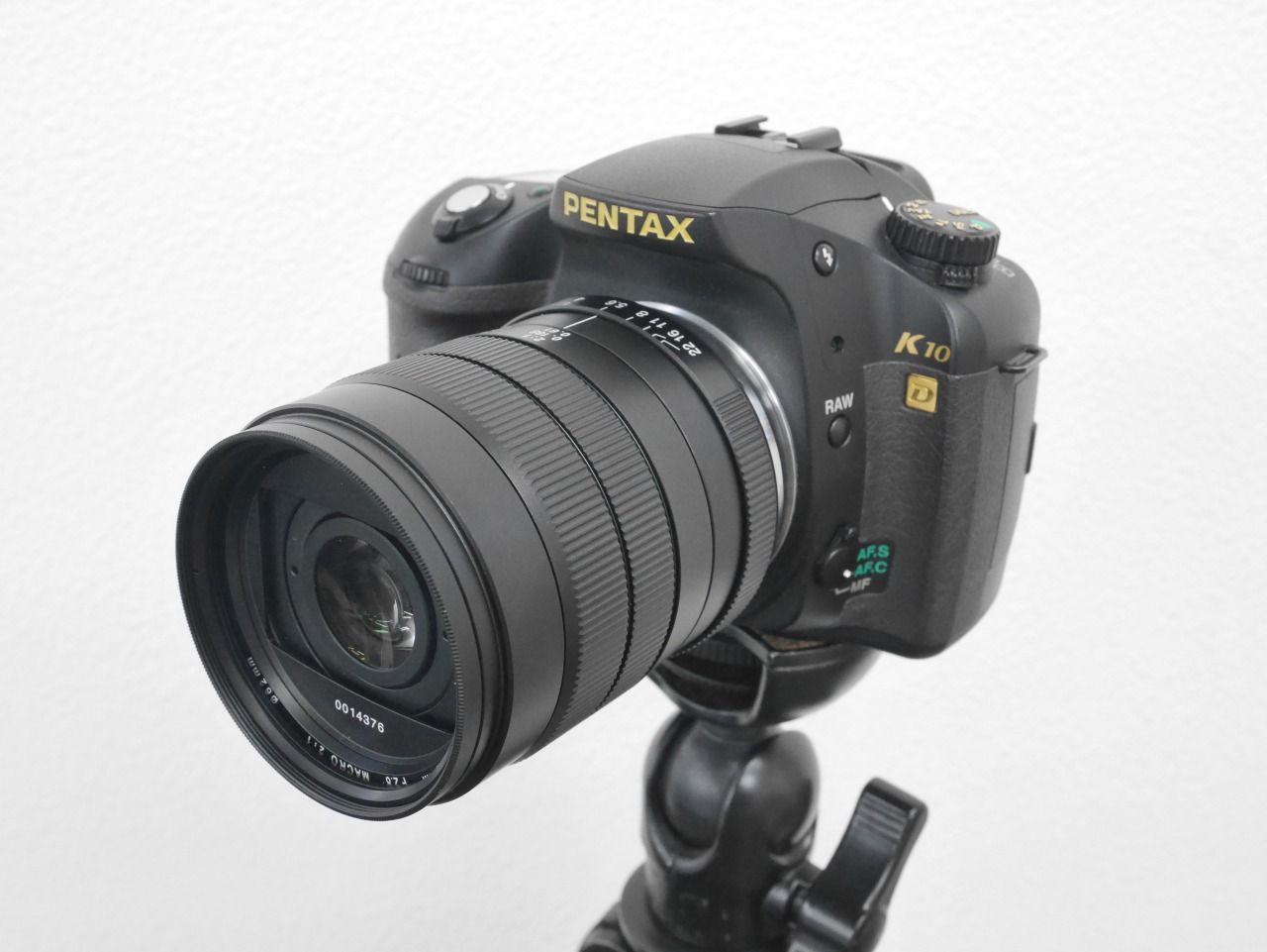 ペンタックスＫ１０Ｄ本体＋レンズ２本付（メーカー：PENTAX SIGMA）