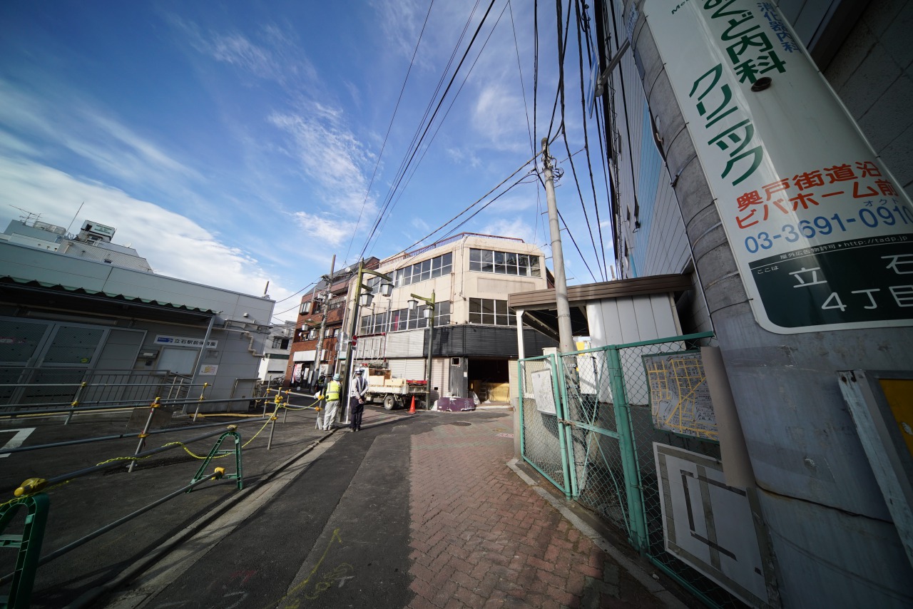 新製品 Laowa９mmf5 6の試写 京成立石駅前再開発 2020 10 15 中川光学研究室ブログ