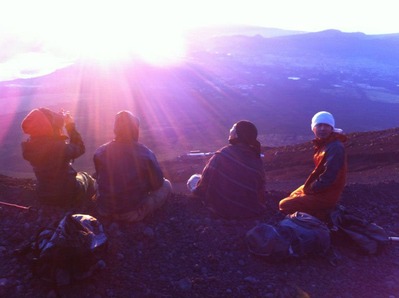 304505_276190259162340_700924009_n[1]