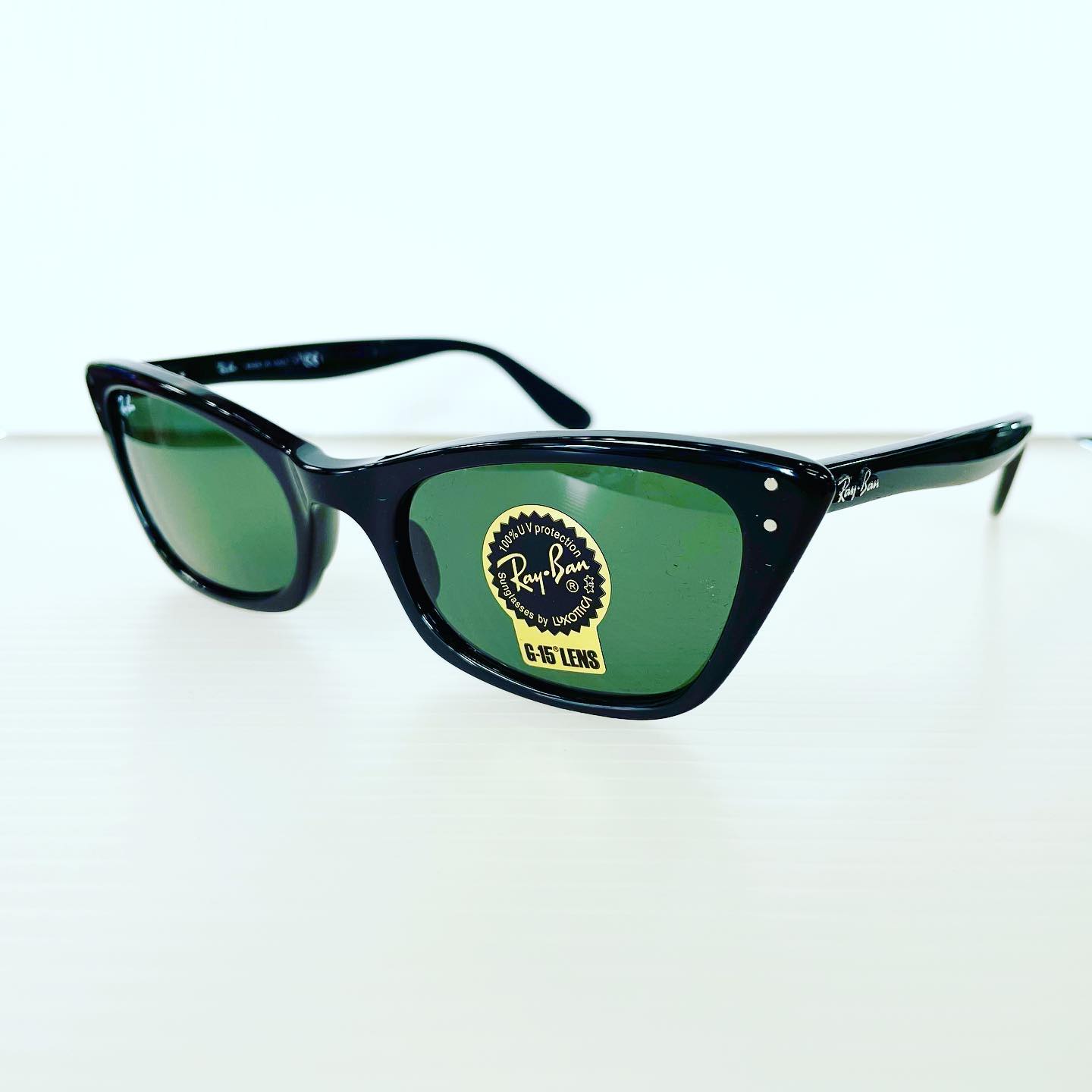 短期！ 推定5〜60年代 bausch＆lomb lady burbank Ray-Ban、60年代復刻モデル女性らしいスタイル“キャッツアイシェイプ