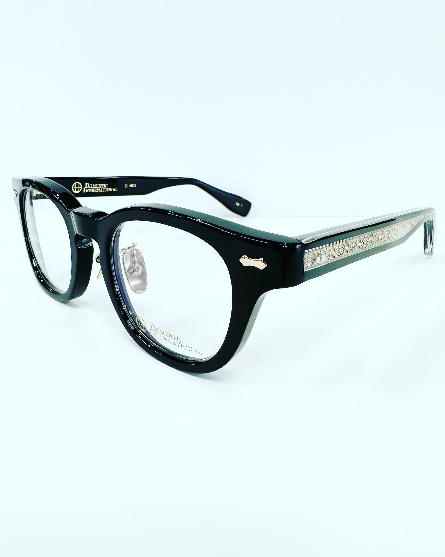 DOMESTICINTERNATIONAL ドメスティックインターナショナル ドメスティック インターナショナル」? 国内外の良点を融合させた大人