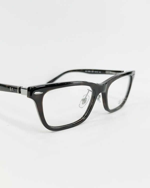 9F559DD6-B5F4-4A8A-87A9-0F7FC5EDC943