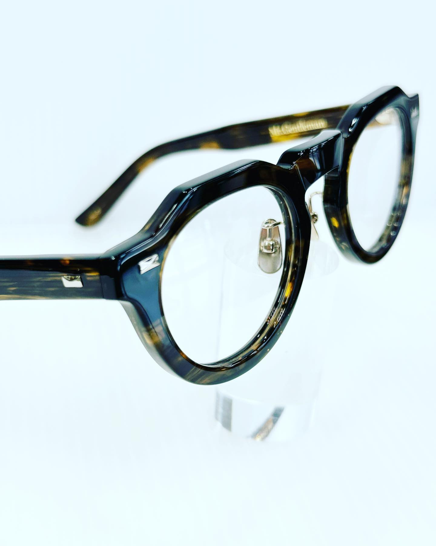 Mr.Charlie ミスターチャーリー Mr.Charlie ミスターチャーリー Mr.Gentleman Eyewearが描く