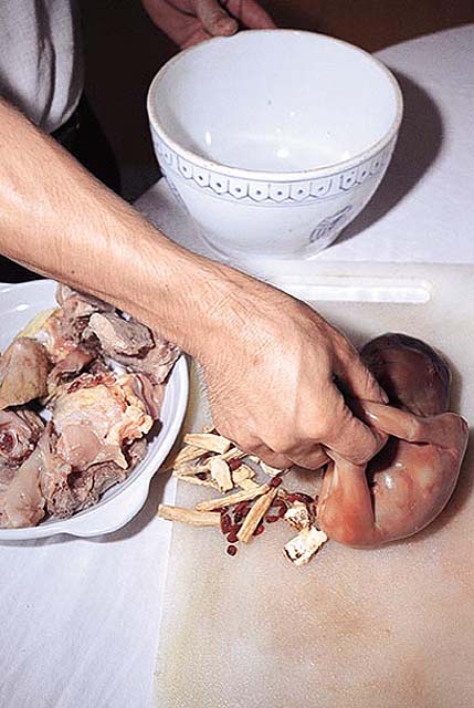 非人間的な中国人は赤ん坊を食べる スピリチュアル 霊界情報 非人間的な中国人は赤ん坊を食べる スピリチュアル 霊界情報