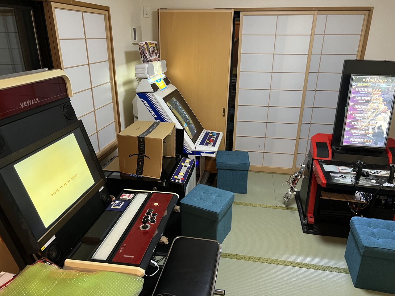 部屋をゲーセンにする