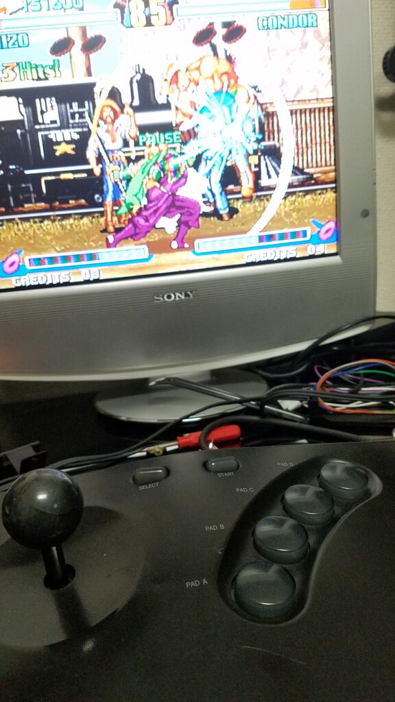ネオジオ版ブレイカーズリベンジとネオジオスティックのゴム足の件 ナカムーオンライン ネオジオ版ブレイカーズリベンジとネオジオスティックのゴム足の件 ナカムーオンライン