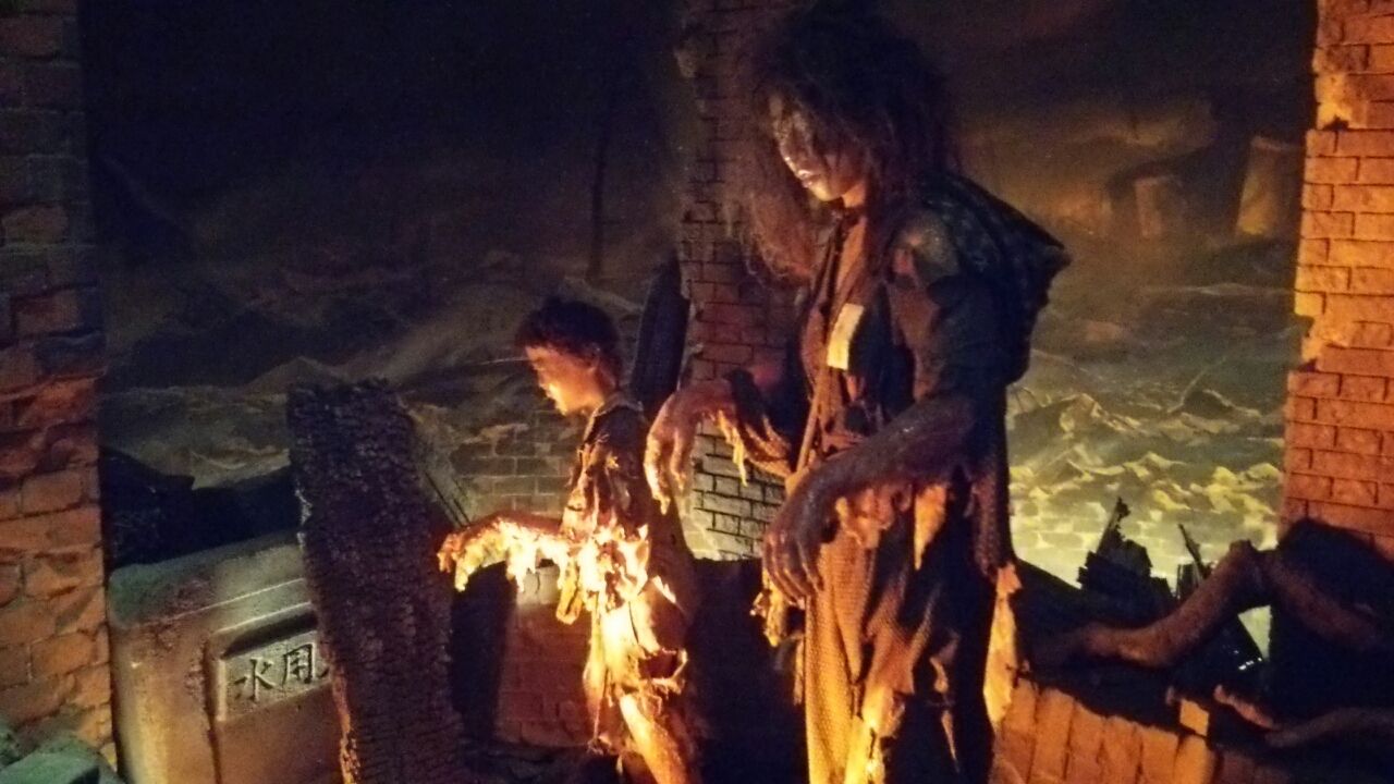 原爆ドームと資料館 ひびのにっき 原爆ドームと資料館 ひびのにっき
