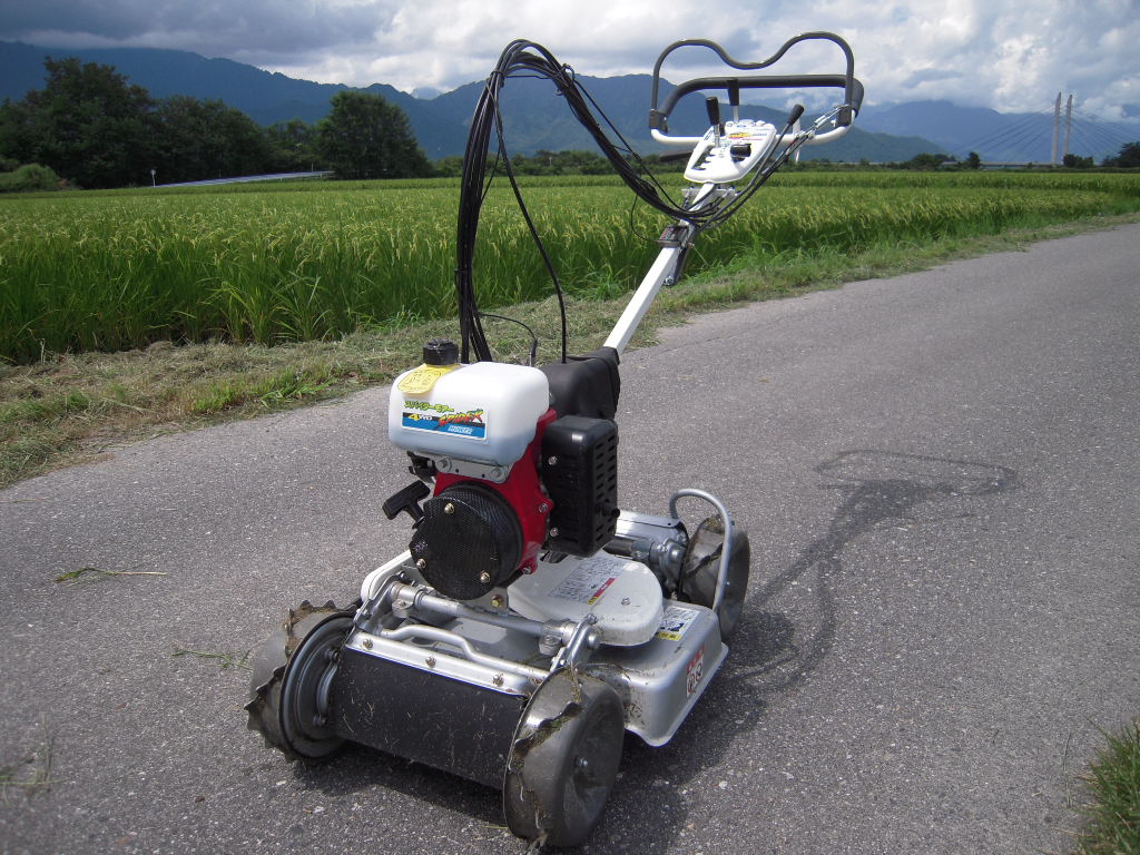 草刈り機のエンジンがついに焼きつきました 安曇野は最北の里 中村農園のブログ