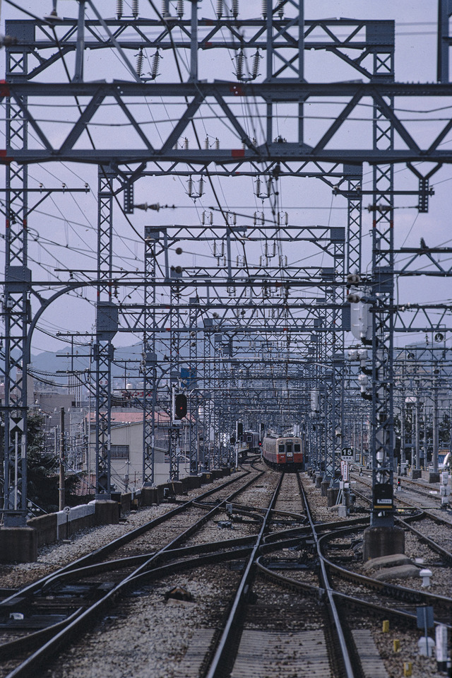 19850309-10_0044