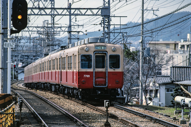 19850309-10_0049