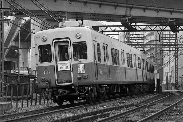 1982-1_20210906_4879