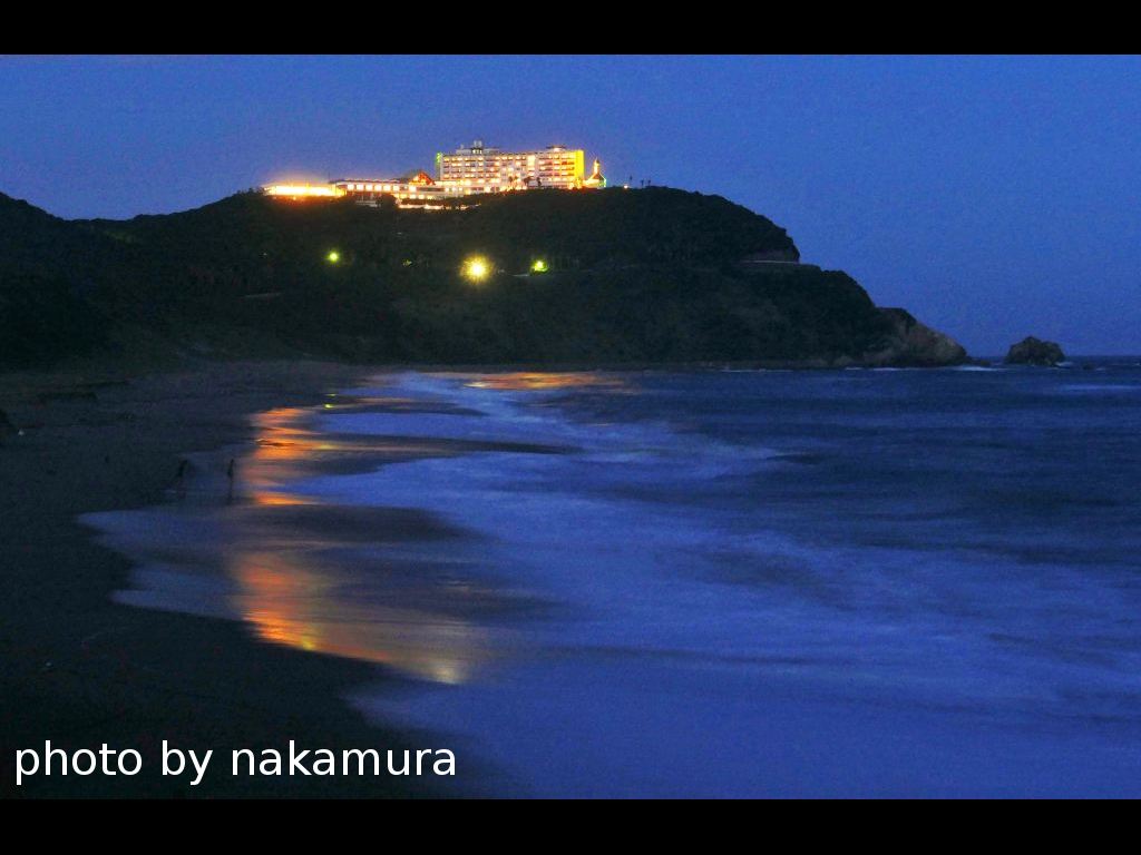 恋路ヶ浜の夜景 和彦の写真日誌 恋路ヶ浜の夜景 和彦の写真日誌