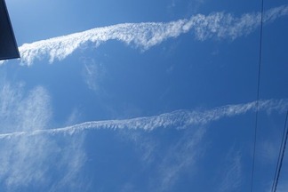 飛行機雲