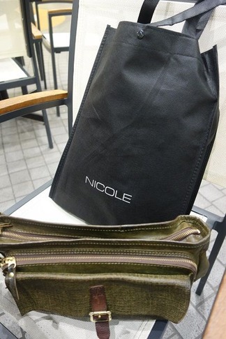 NICOLE
