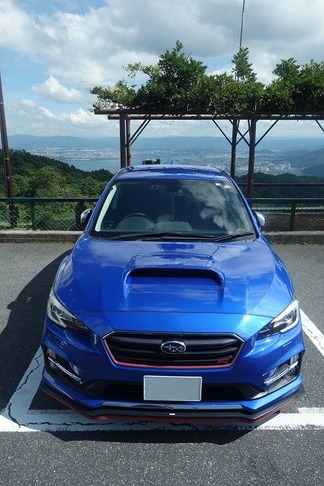 レヴォーグSTISports