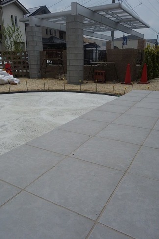 �����ǥ�ƥ饹