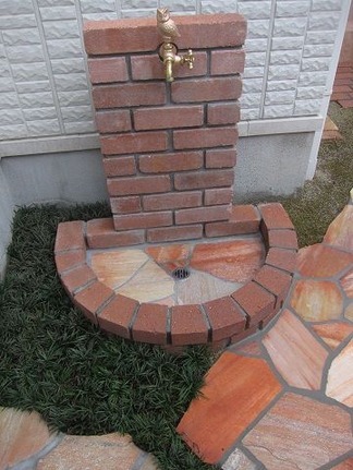 �դ�����