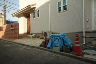 ���۳�������