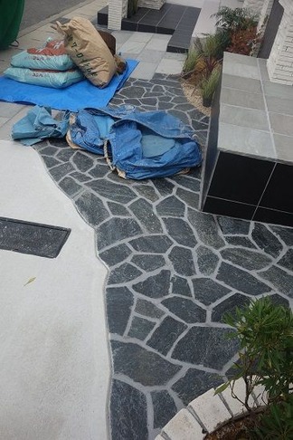 ���۳�������