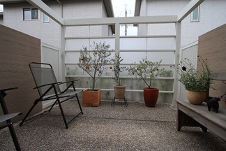 プラスG横格子スクリーン