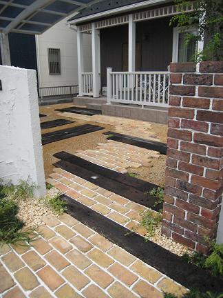 ���ץ������ηʿ�