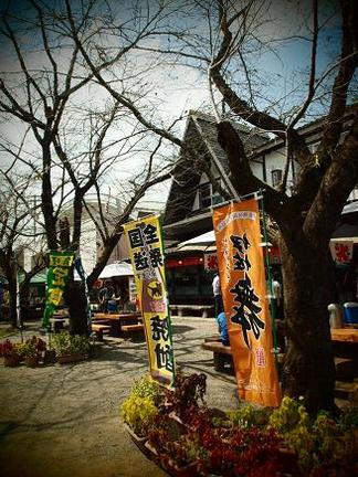 ���ڤ������