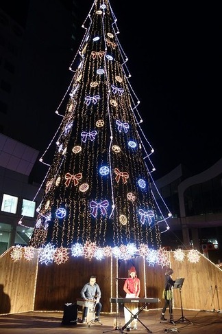 ���ꥹ�ޥ��ĥ꡼