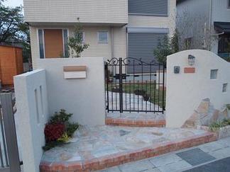 ���¤���Ω����