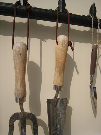 �ġ���ϥ󥬡�