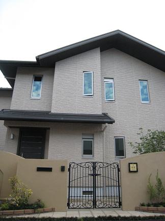 ����ȥ�󥹤�į���